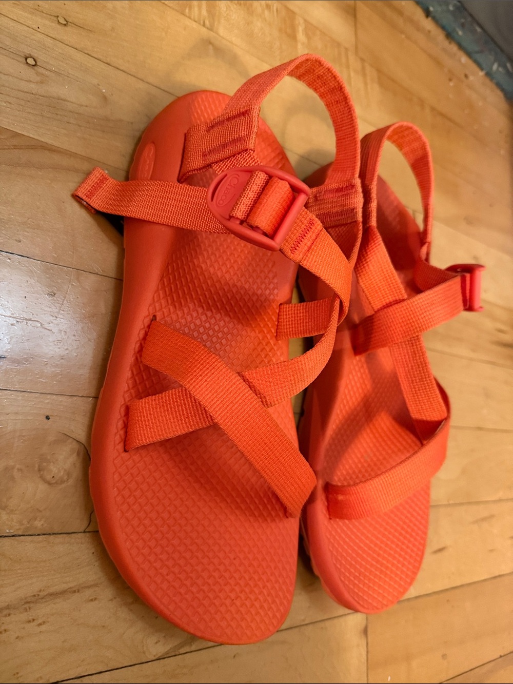 Chaco Z Cloud Sandals Women’s Size 10 Solid Orange - Picture 3 of 5